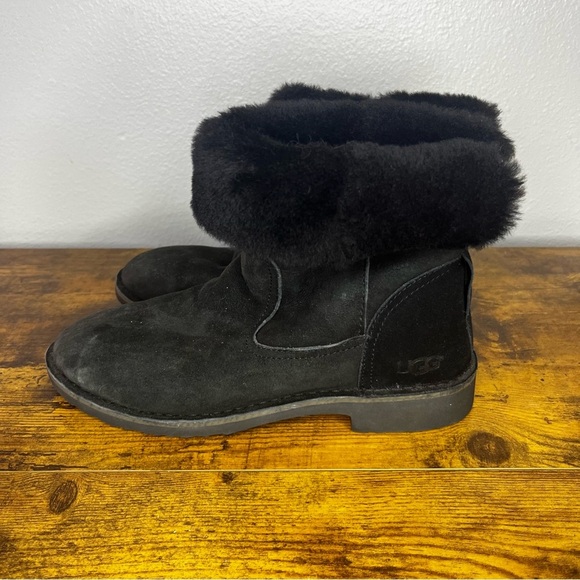 UGG Australia Suede Faux Fur Rollover Boots Women 9 Black Slip On Casual - Picture 6 of 9